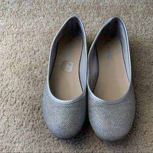 Cutest Sparkly Dress Shoes!